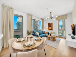 The Skyline Suite Luxury Downtown Retreat